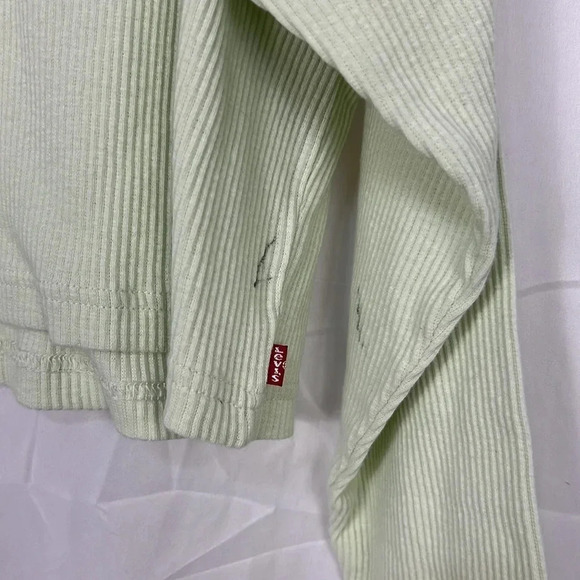 Levi’s The Everyday Henley Long Sleeve Ribbed Cropped Top Size XXL NWT - Picture 6 of 6